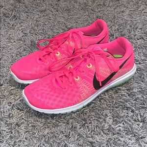 Women’s Size 8 Nike Flex Running Shoe